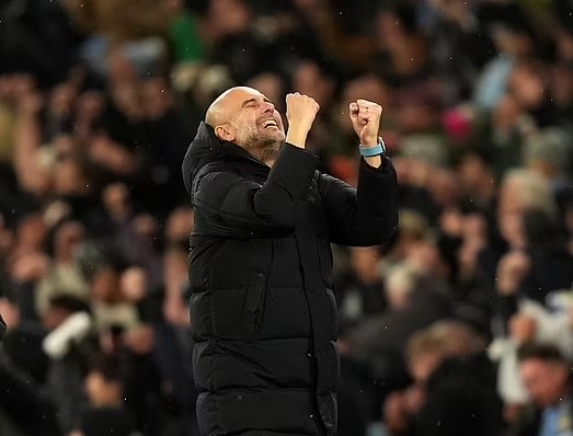 De Bruyne xua tan tin đồn mâu thuẫn với Guardiola, Man City trở lại quỹ đạo chiến thắng - Ảnh 2.
