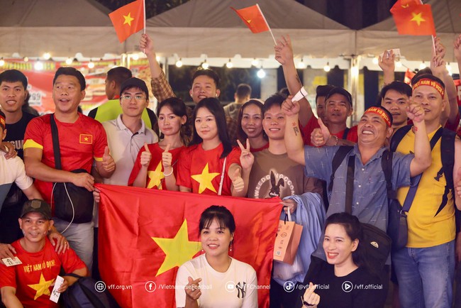 TRỰC TIẾP bóng đá Việt Nam vs Philippines, trực tiếp AFF Cup 2024 vòng bảng - Ảnh 3.