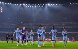 Rốt cuộc Tottenham là đội bóng đen đủi hay ngây thơ đến khó tin?